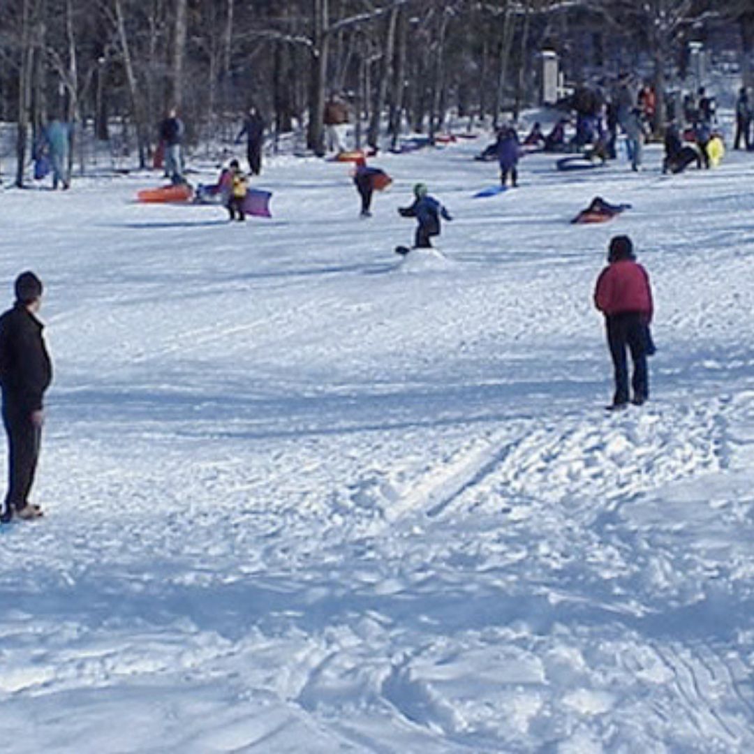 Endicott Park Sledding & Outdoor Rink